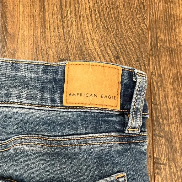 American Eagle Outfitters Blue Flare Jeans - Picture 12 of 12